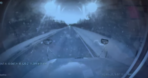 School Bus Driver Hailed as Hero After Avoiding Head-On Collision with Semi-Truck