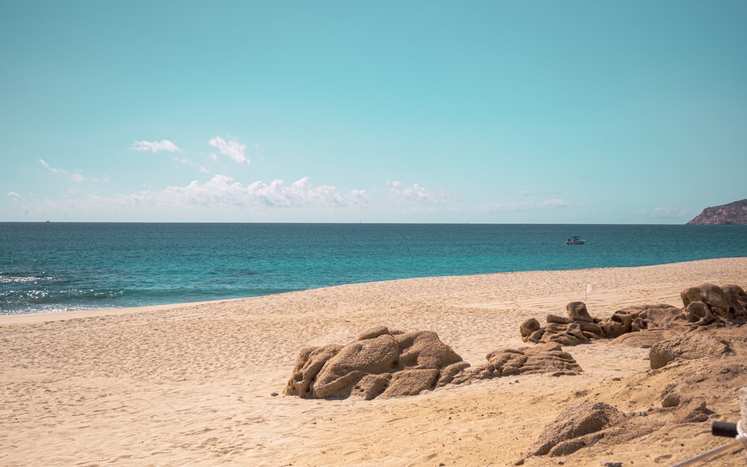 20 Quotes About Beaches and Relaxation
