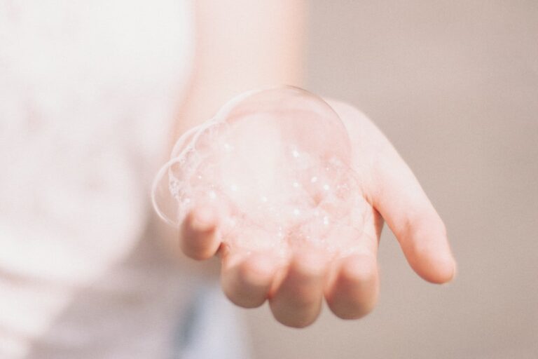 30 Quotes About Beauty and Self-Love