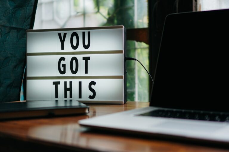 20 Motivational Journal Prompts for Growth