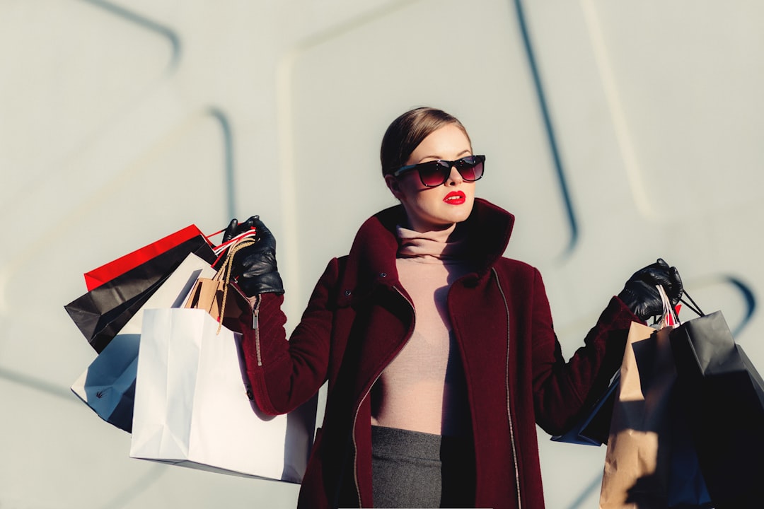 20 Shopping Hacks to Save Money