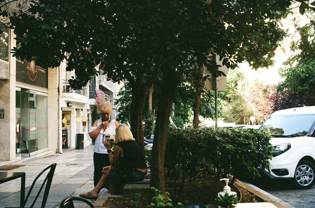 20 Ways to Master Small Talk