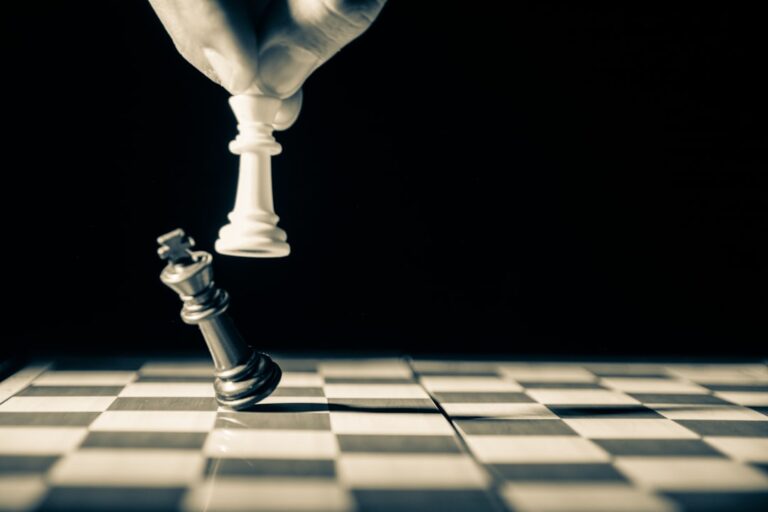 15 Ways to Build Strategic Thinking
