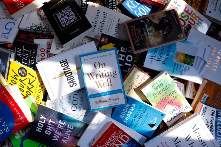 20 Tips for Building a Reading Habit
