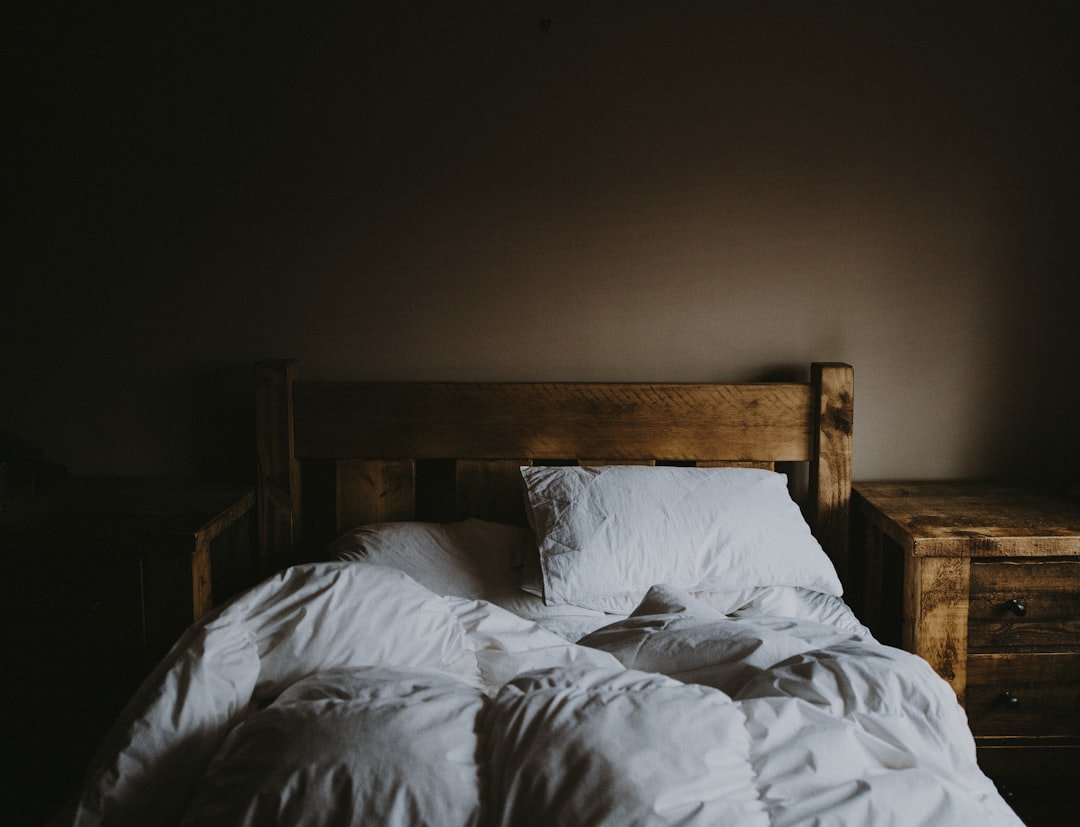 12 Hacks for Better Sleep Routines
