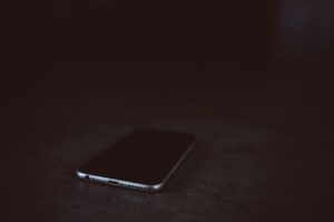 10 Signs of Smartphone Addiction and How to Break It