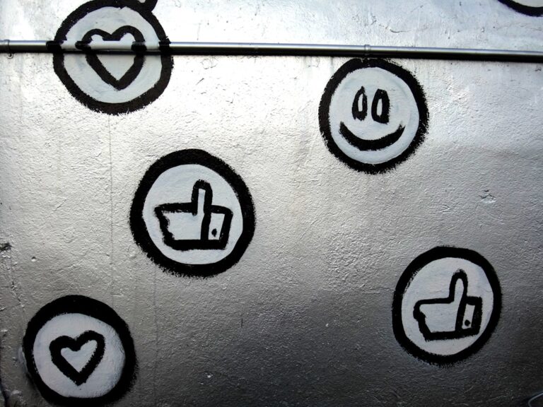 15 Ways to Build a Growth-Oriented Social Circle