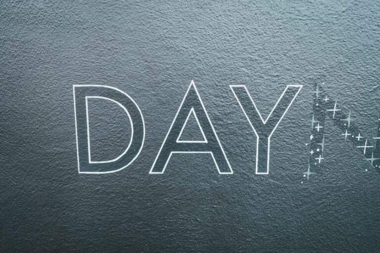 30 Quotes About Courageous Days