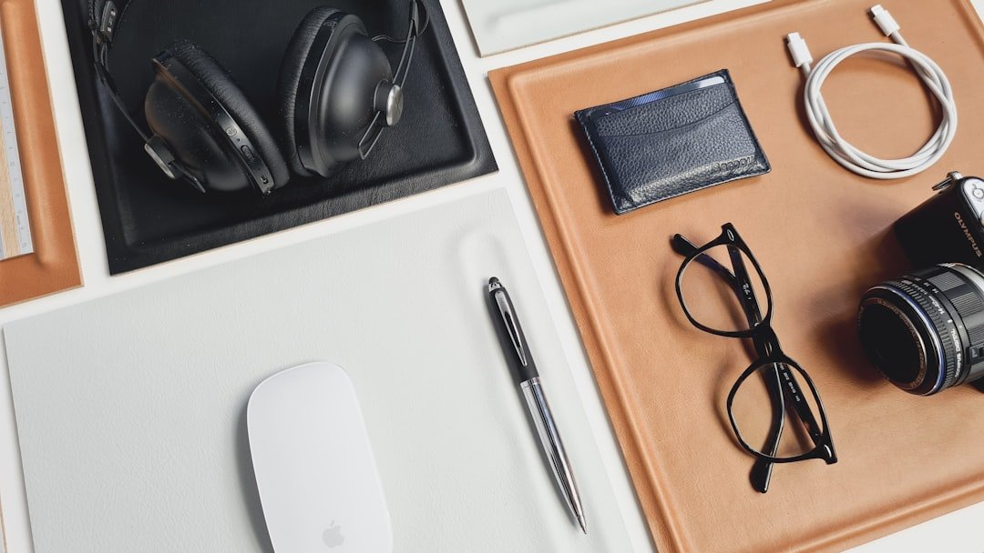10 Hacks for Wallet Organization