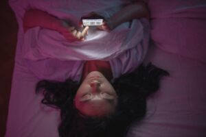 Why Your Smartphone Is the Biggest Enemy of Your Personal Growth