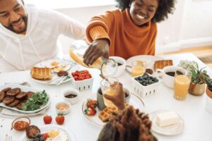 Minimalist Ideas for Memorable Holiday Meals