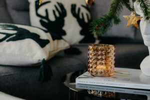 12 Hacks for Budget Holiday Decor