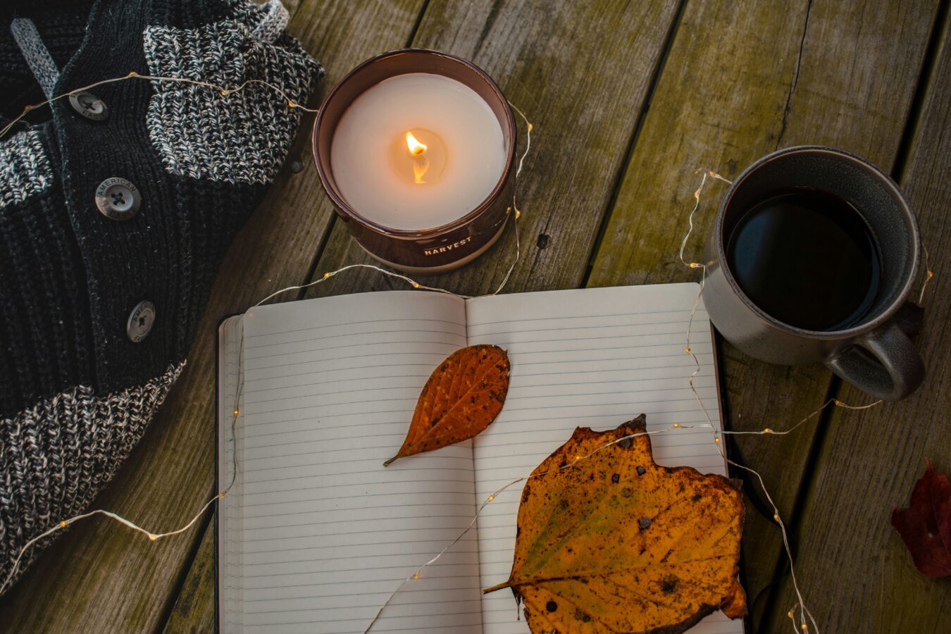 20 Life Hacks for Cozy Fall Evenings
