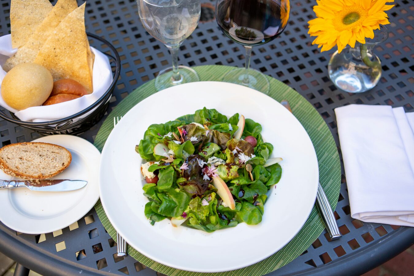 15 Simple Recipes for Simple Fall Salads