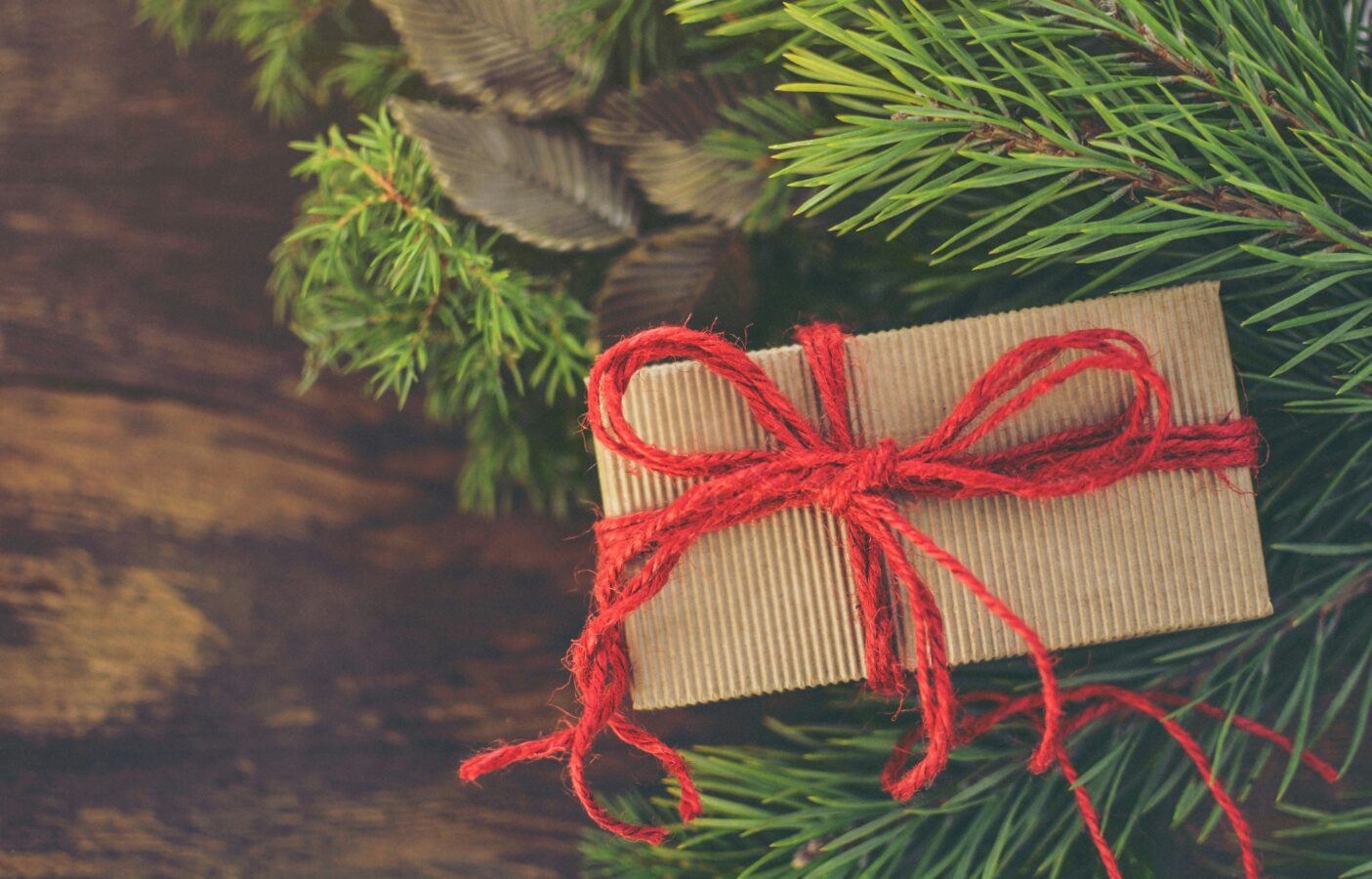 20 Hacks to Simplify Your Gift List