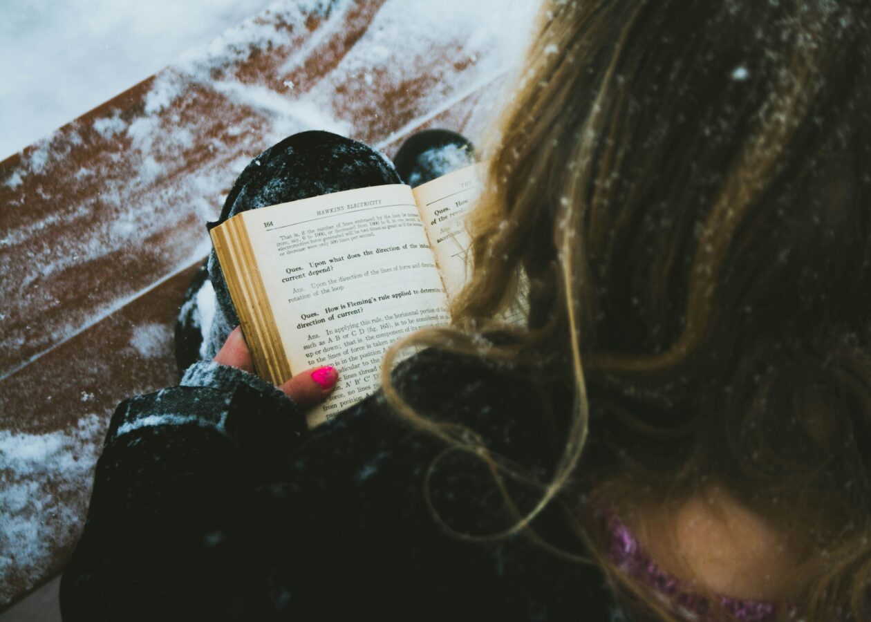 10 Self-Improvement Ideas for Winter Reading