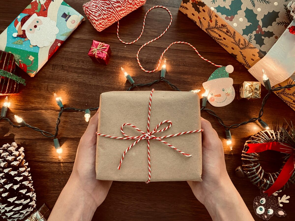 12 Hacks for Easy Gift Personalization
